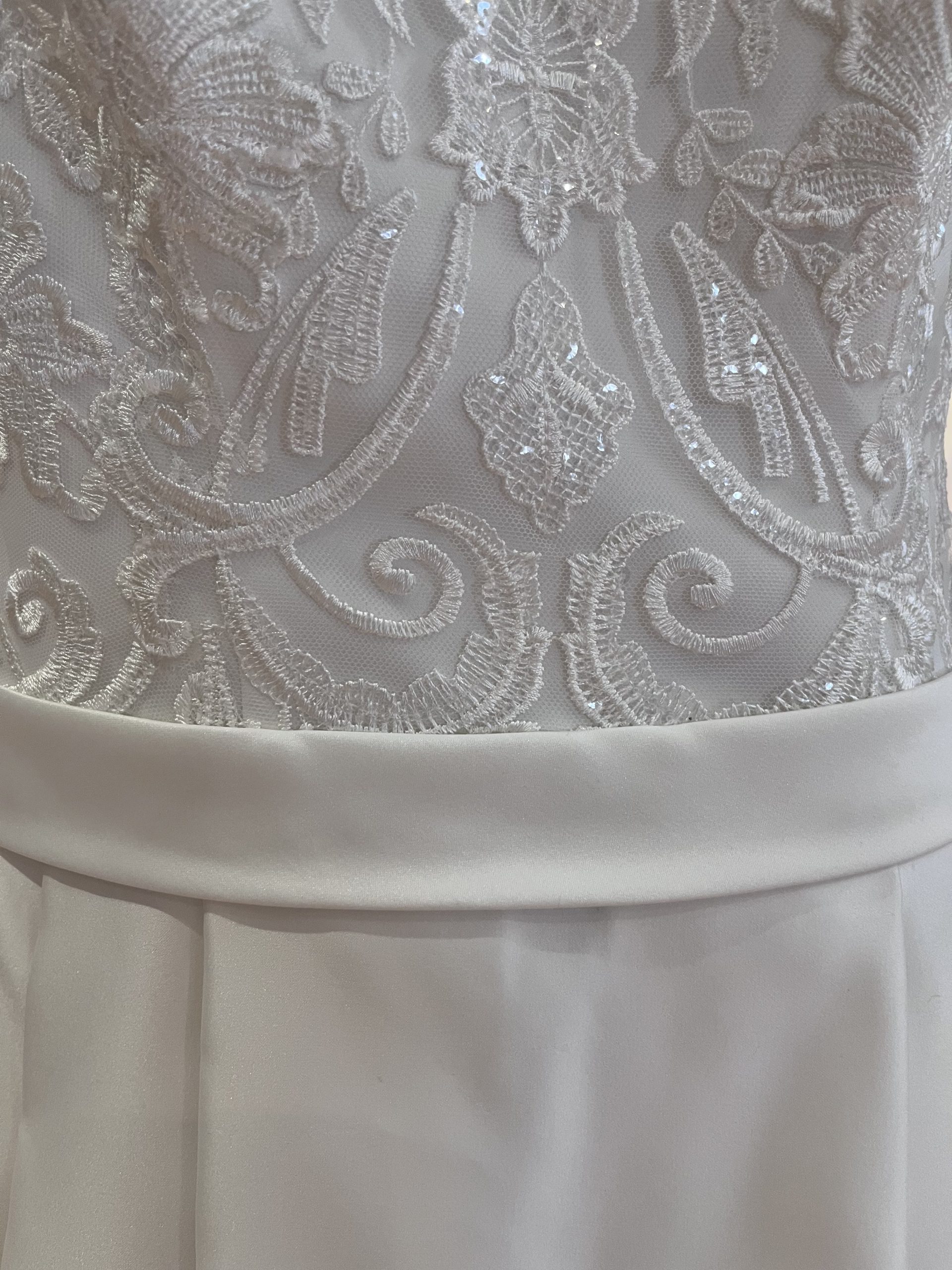 Annais Bridal Wedding Gown - Image 2
